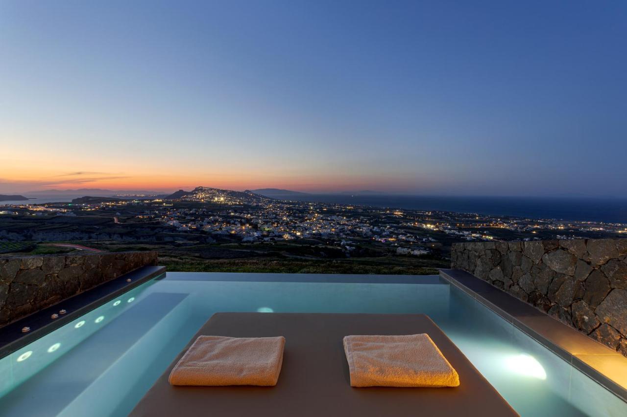 North Santorini - A Luxury Spa Hotel Pýrgos Exteriör bild