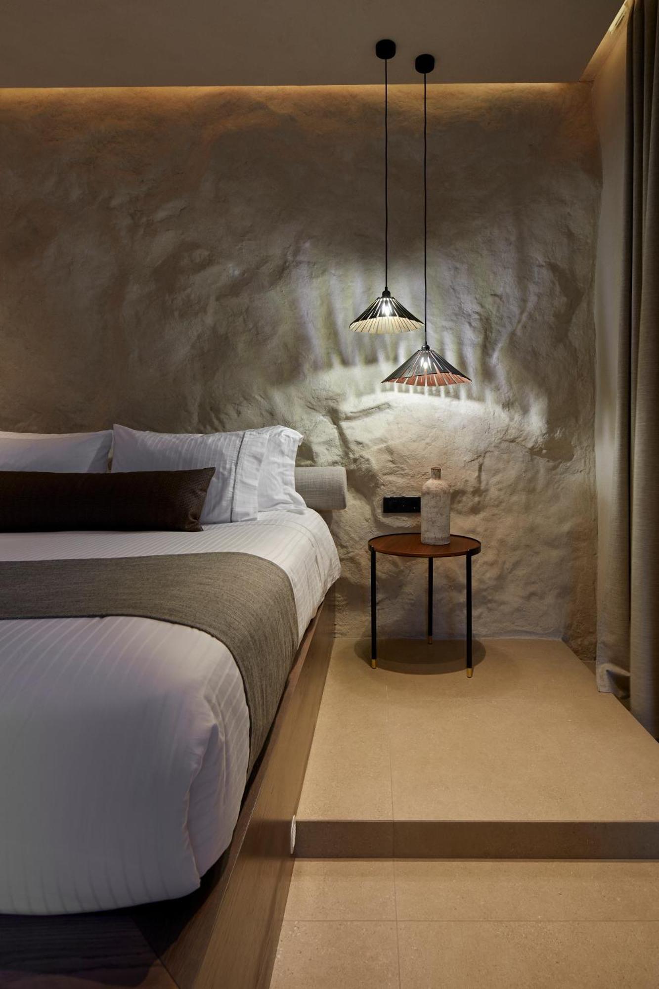North Santorini - A Luxury Spa Hotel Pýrgos Rum bild
